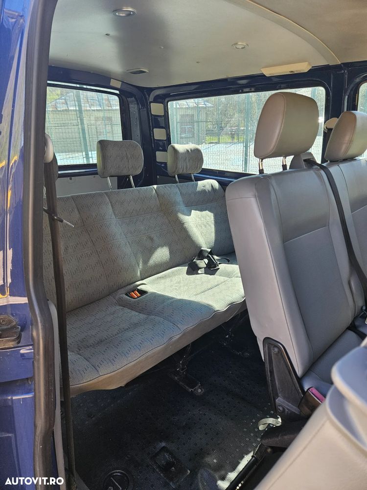 Volkswagen Transporter Standard - 10