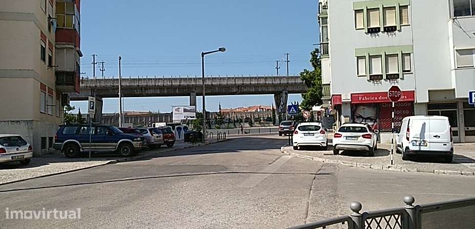 Apartamento T2 Corroios - Seixal - Grande imagem: 2/18