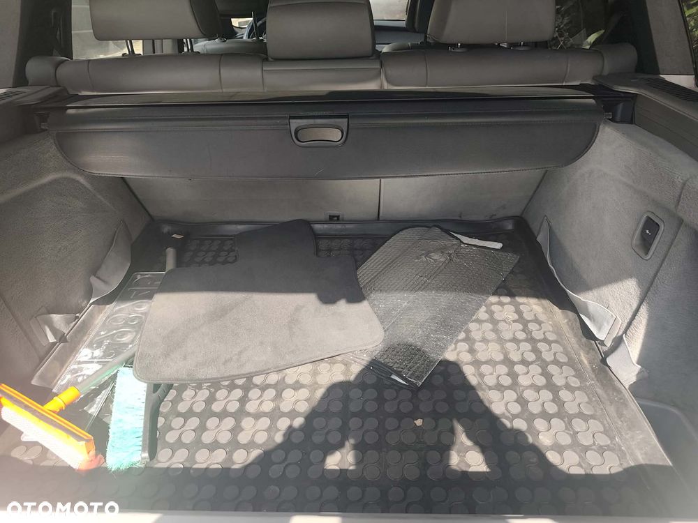 BMW X5 3.0si - 4