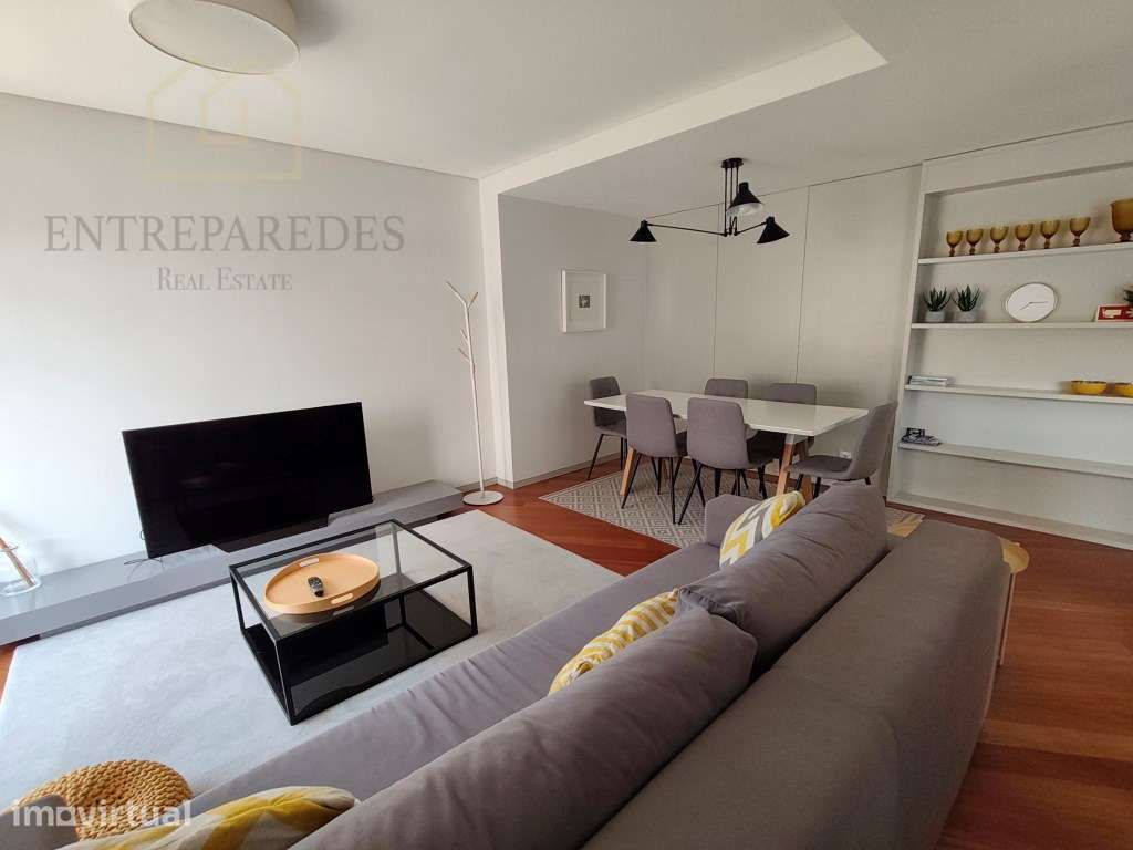Apartamento T2 para comprar na Baixa do Porto | 70 m² | Mobilado | ... - Grande imagem: 4/23