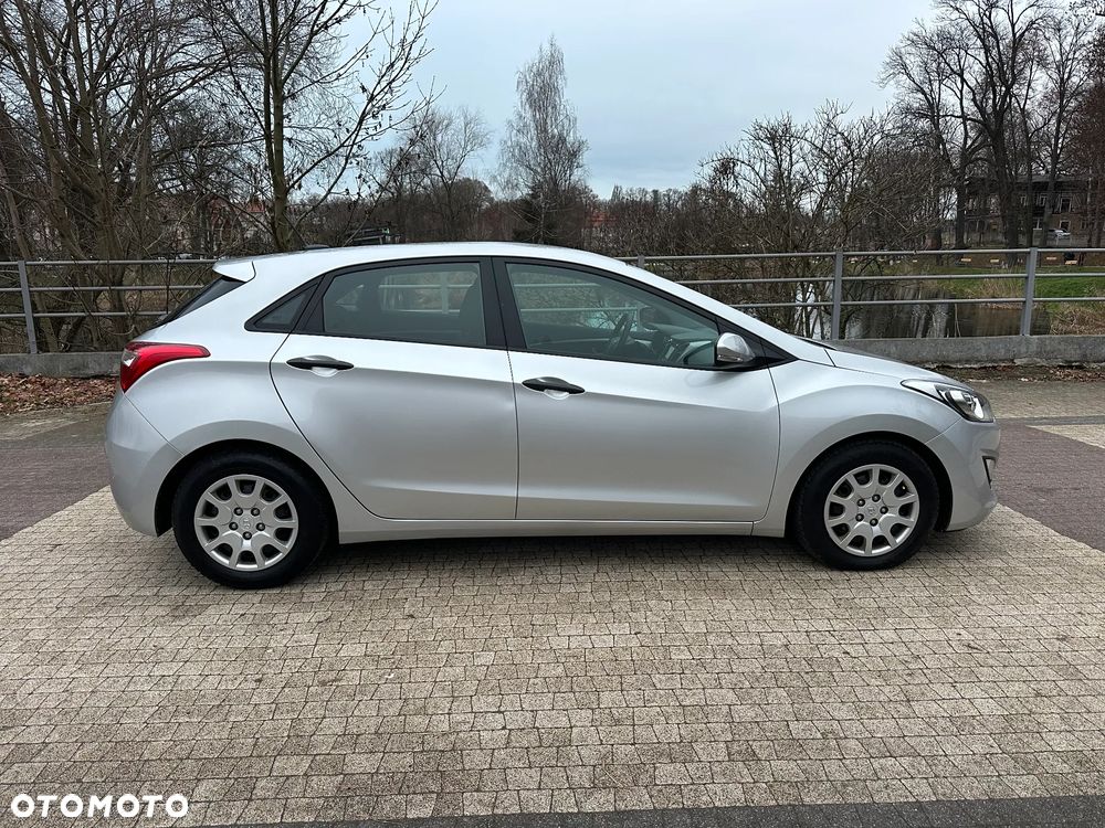 Hyundai i30 1.4 CRDi Comfort - 5