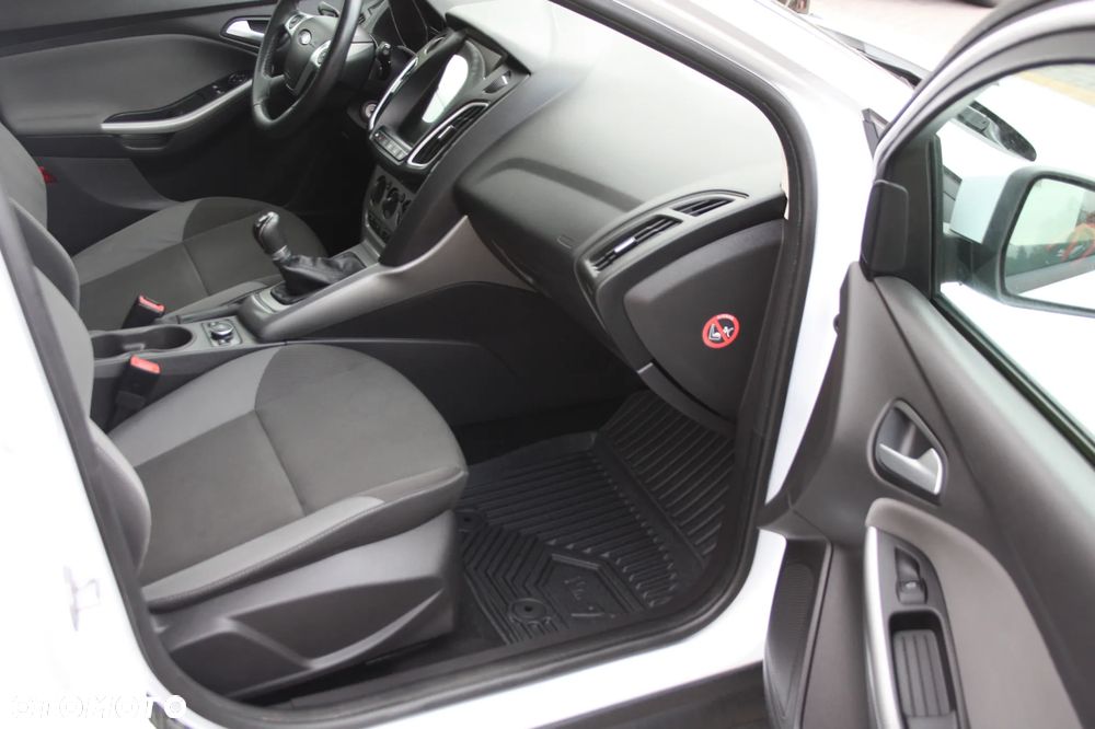 Ford Focus 1.0 EcoBoost Start-Stopp-System COOL&CONNECT - 9