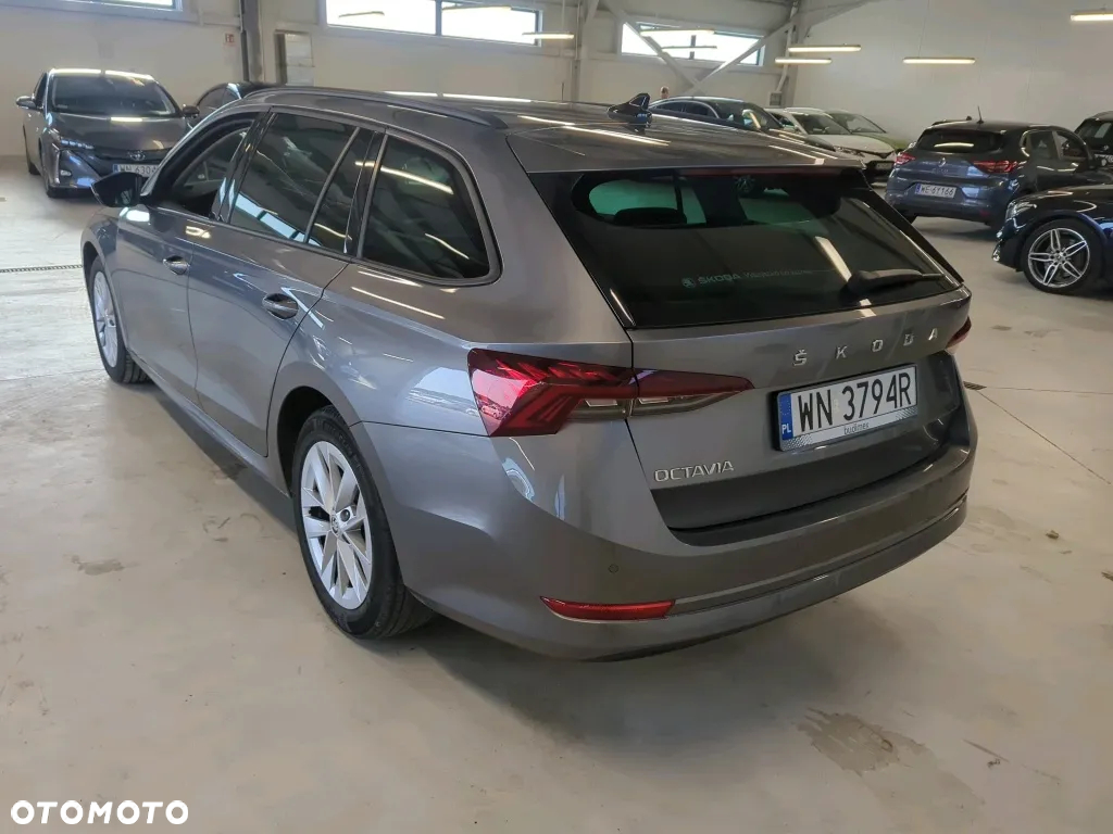 Skoda Octavia 2.0 TDI Ambition - 4