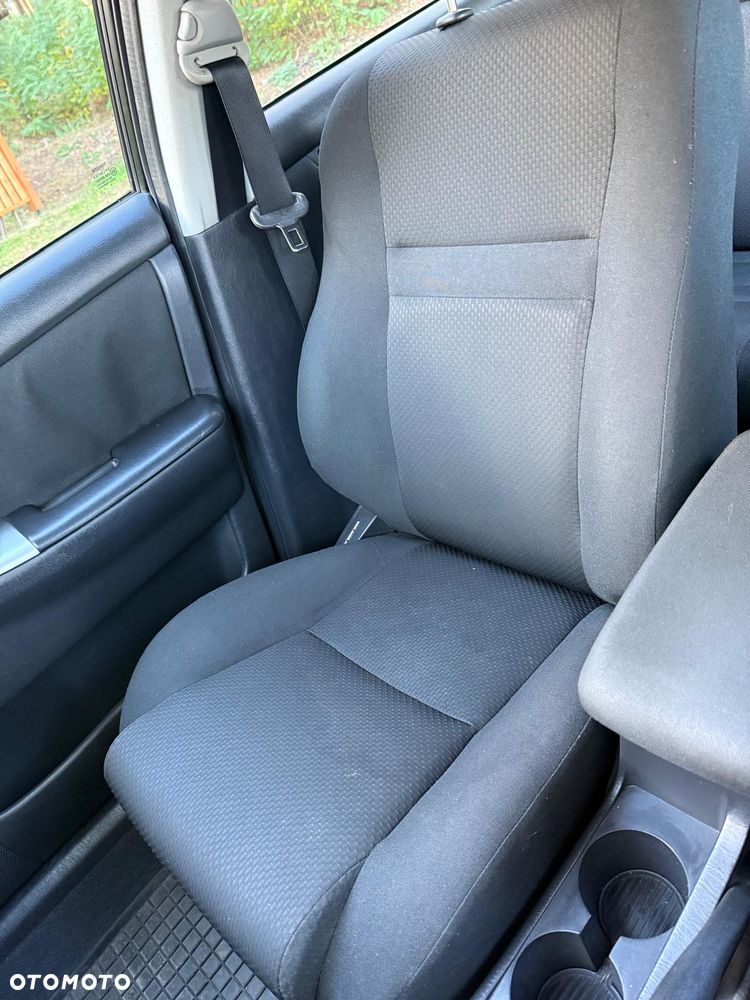 Toyota Corolla 2.0 D-4D Prestige - 19
