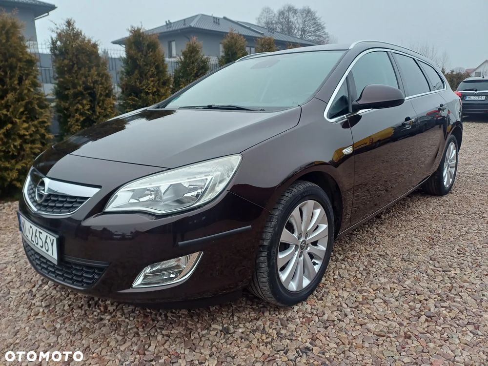 Opel Astra 1.4 Turbo Cosmo - 10