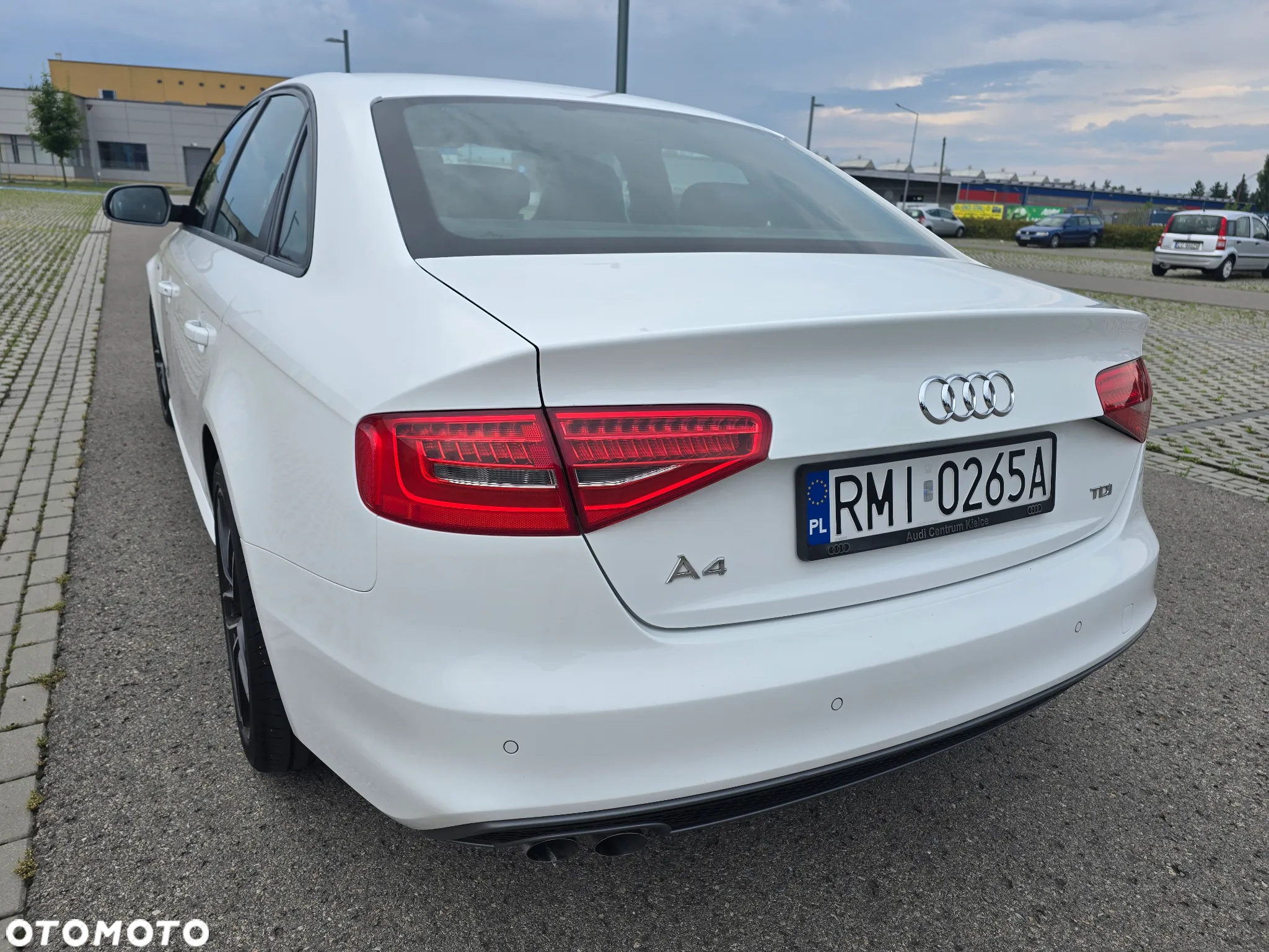 Audi A4 2.0 TDI Multitronic - 8
