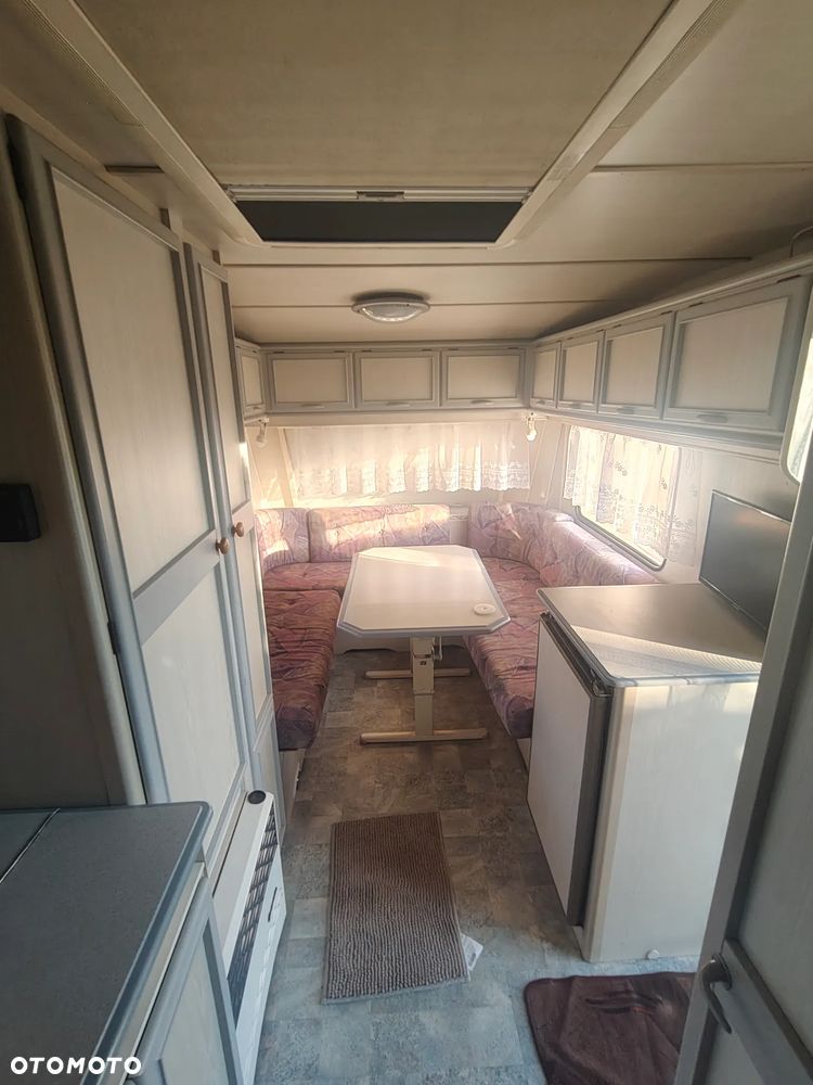 LMC Caravan 395 - 5