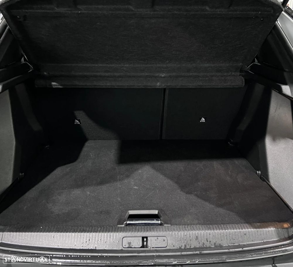 Peugeot 2008 1.2 PureTech Allure Pack EAT8 - 3