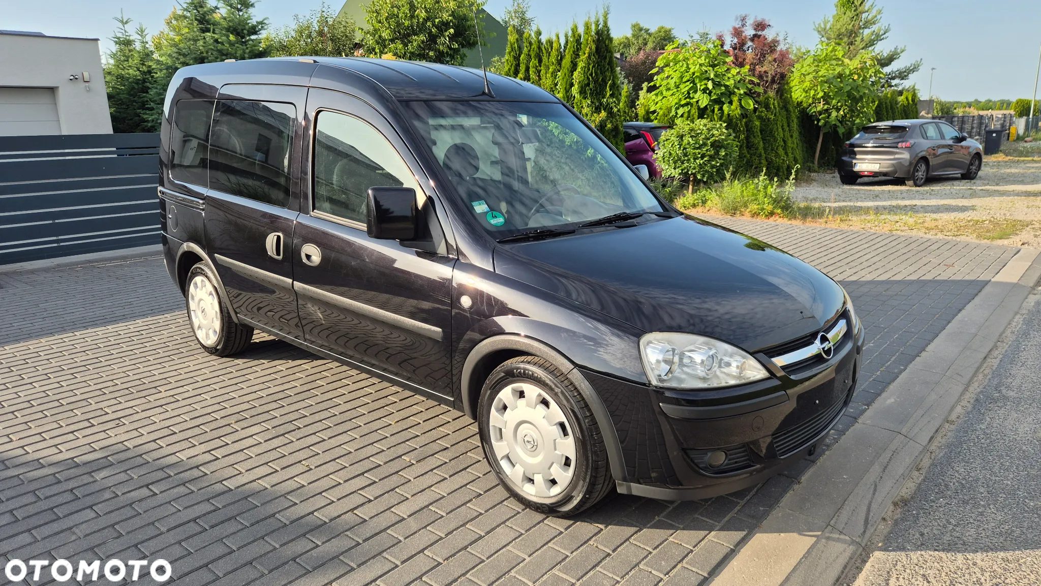 Opel Combo Tour 1.4 Essentia - 10