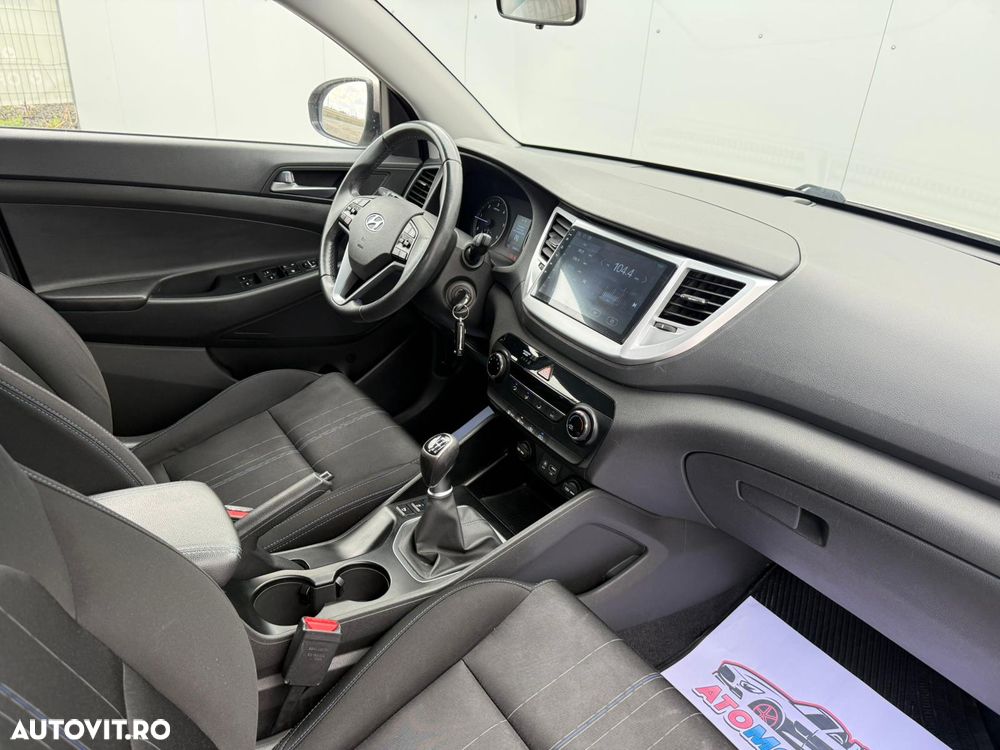 Hyundai Tucson blue 1.7 CRDi 2WD Style - 6