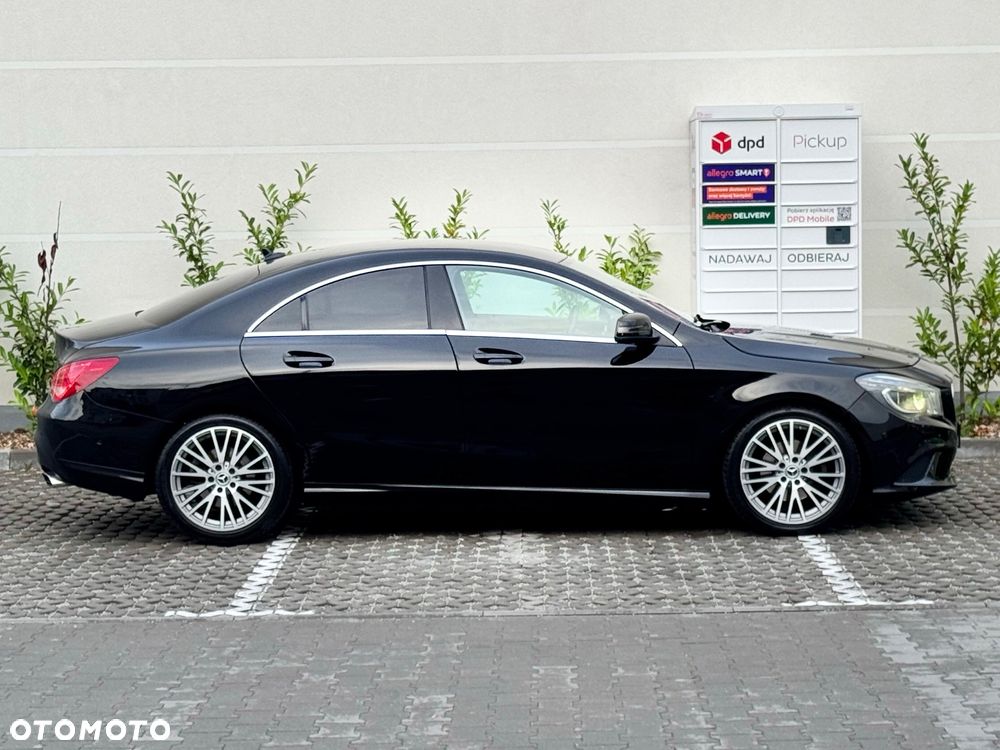 Mercedes-Benz CLA 180 7G-DCT - 5