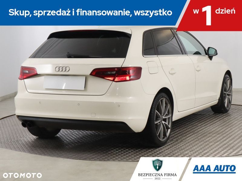 Audi A3 Sportback - 7