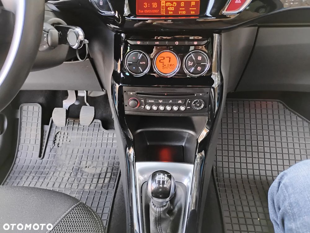 Citroën DS3 1.2 VTi Chic - 11