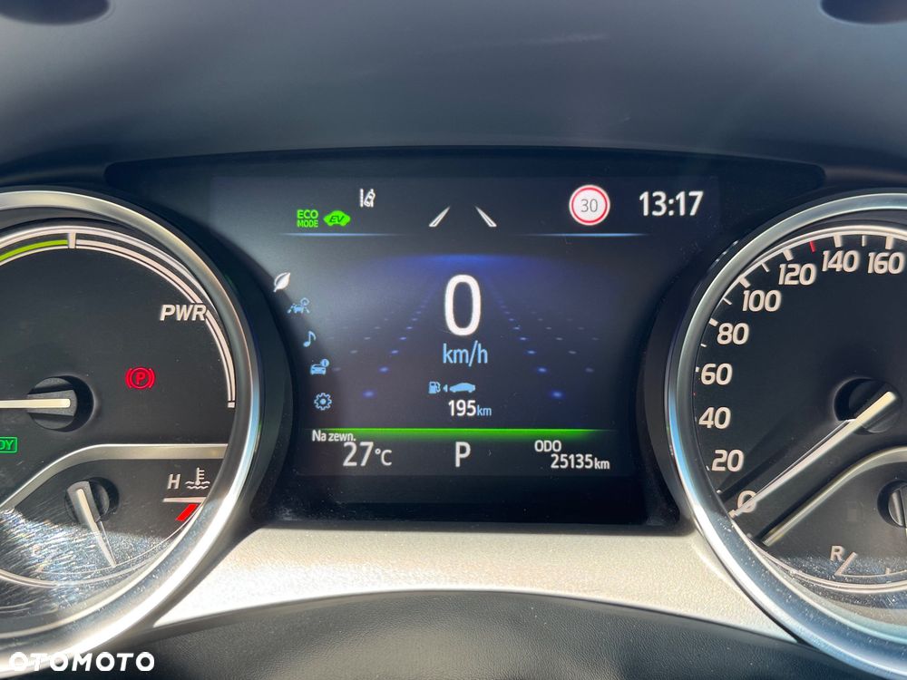 Toyota Camry 2.5 Hybrid Comfort CVT - 9