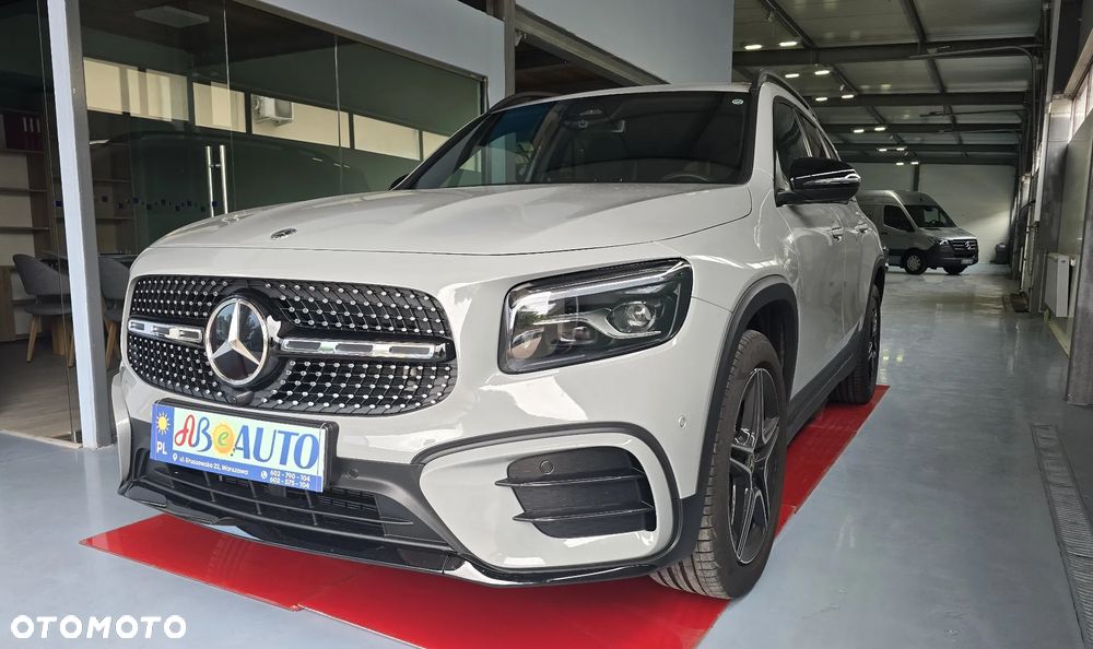 Mercedes-Benz GLB 200 AMG Line 7G-DCT