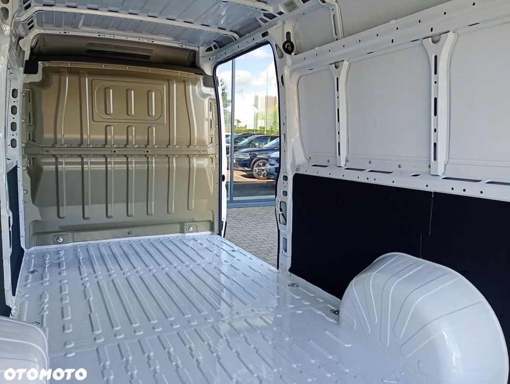 Opel Movano DEMO 180KM - 10