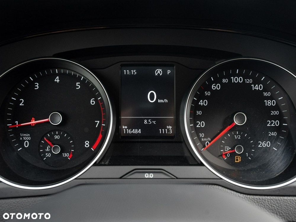 Volkswagen Passat 1.5 TSI EVO Essence DSG - 16