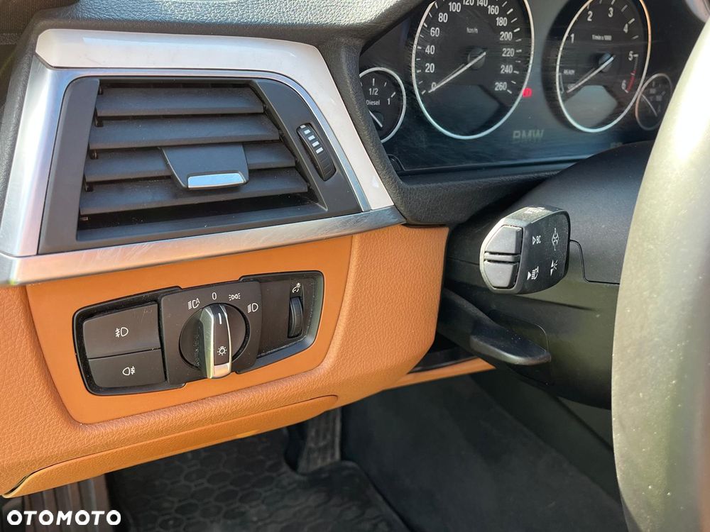 BMW Seria 3 320d Efficient Dynamics - 15