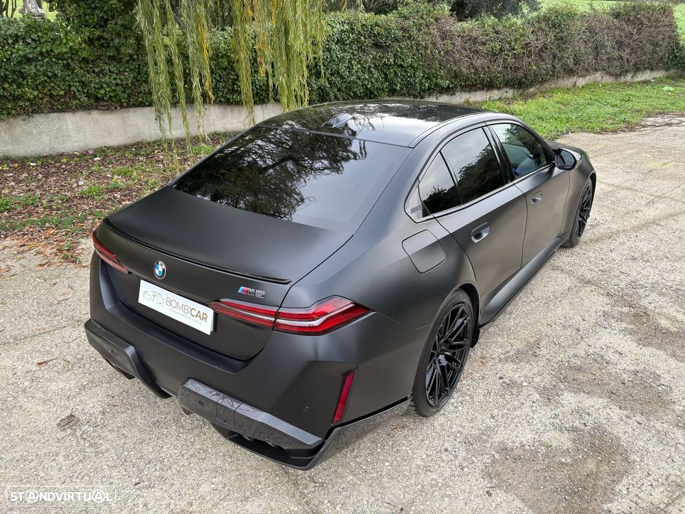 BMW M5 Standard - 42