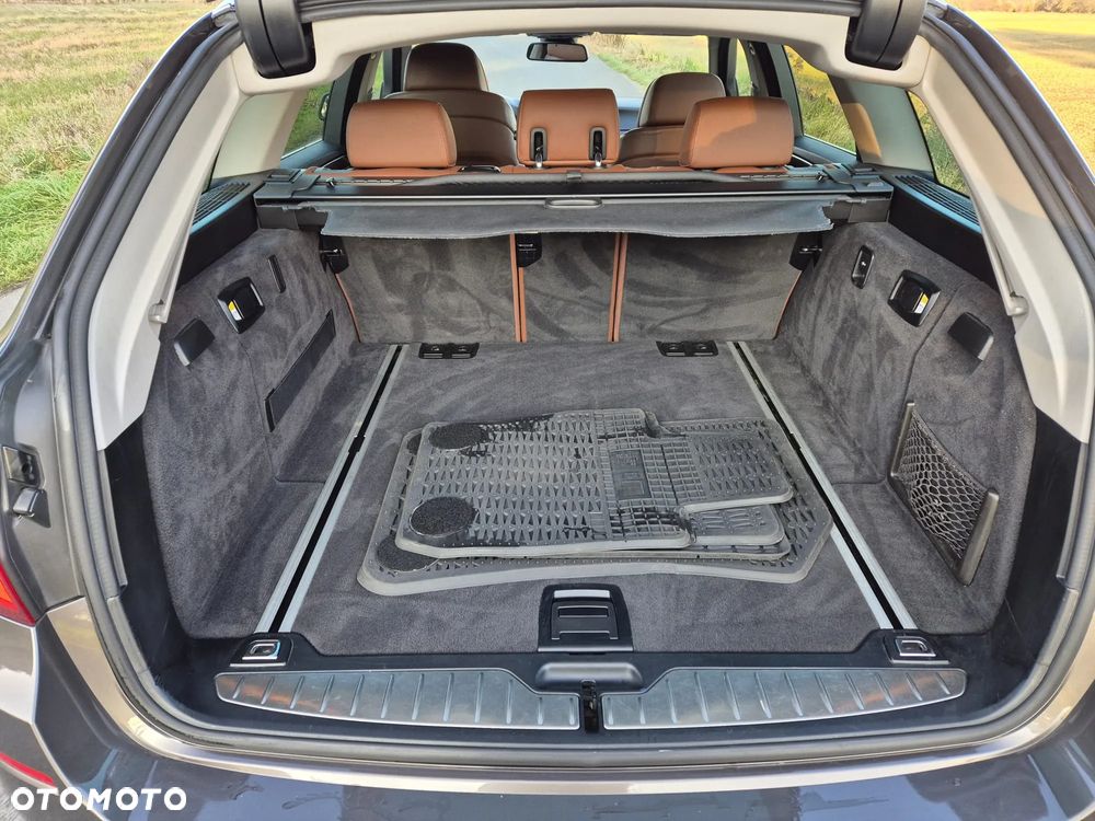 BMW Seria 5 520d Luxury Line - 25