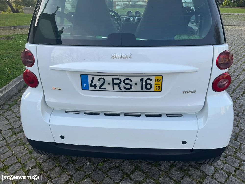 Smart ForTwo Coupé softouch black&white limited micro hybrid drive - 4