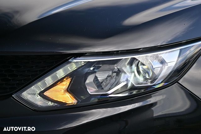 Nissan Qashqai 1.6L dCi Start/Stop 4X4-i Tekna - 31