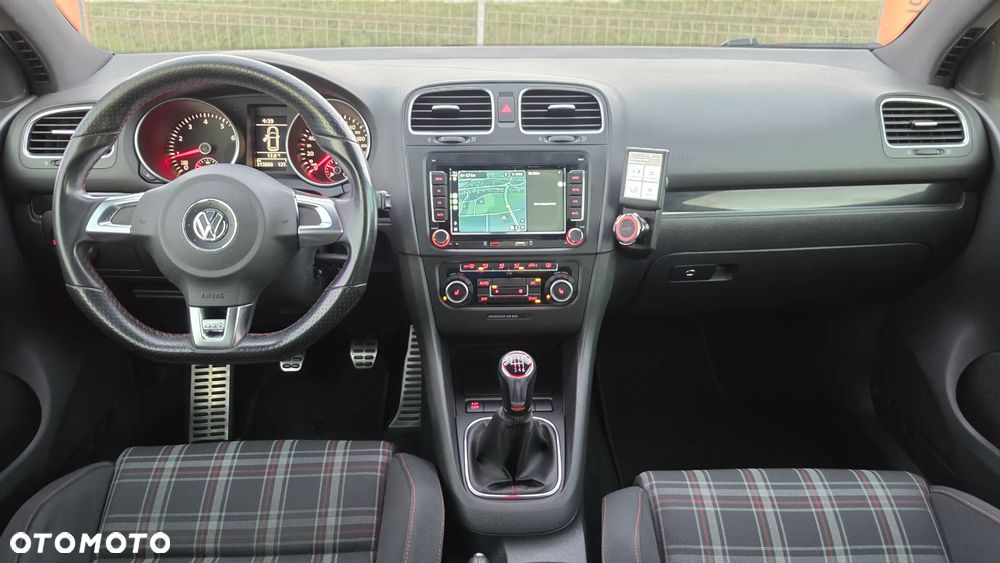Volkswagen Golf 2.0 TSI GTI - 7