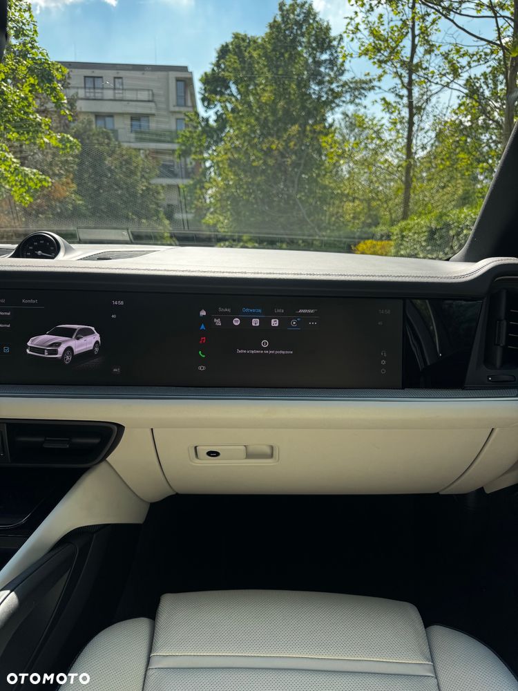 Porsche Cayenne Standard - 11