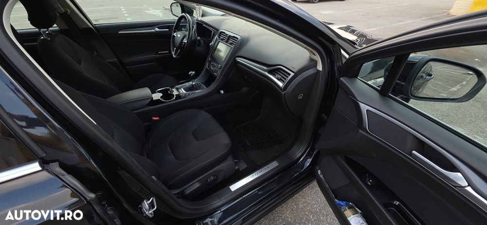 Ford Mondeo 1.5 TDCi ECOnetic Start-Stopp Titanium - 12