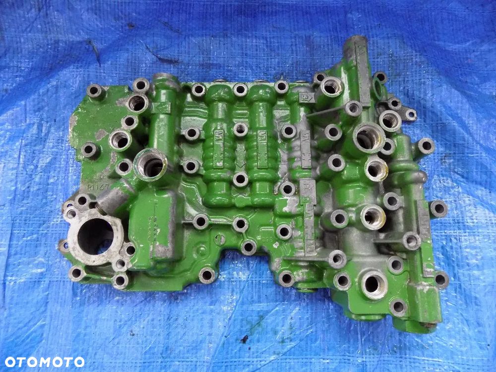 obudowa skrzyni biegów r116769 john deere 6300 6100 6200 6400 - 1