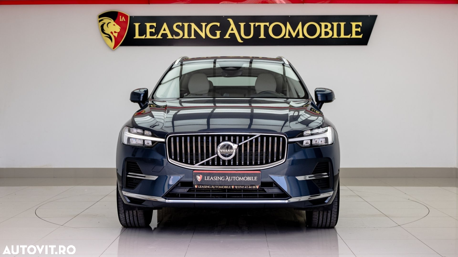 Volvo XC 60 T8 AWD Recharge Geartronic Inscription - 3