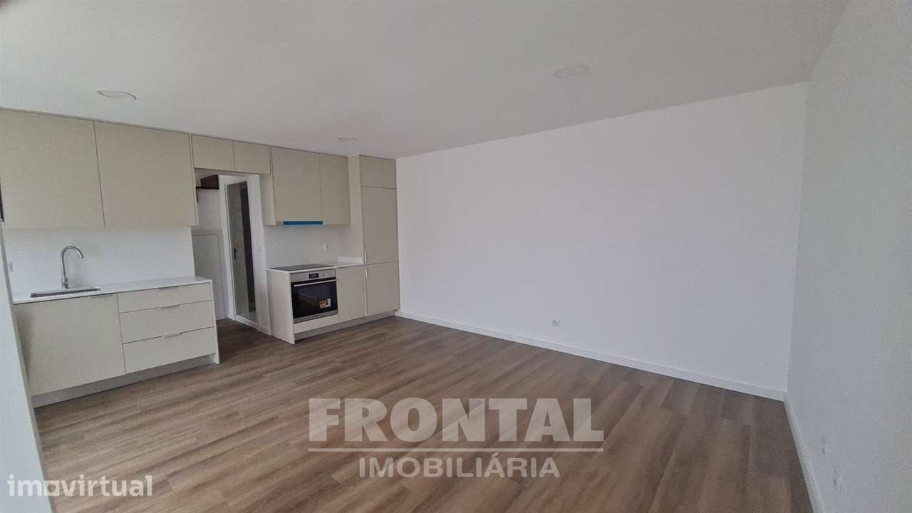 Moradia T1+1 Impecável e Renovada à venda | Paranhos, Porto - Grande imagem: 5/27