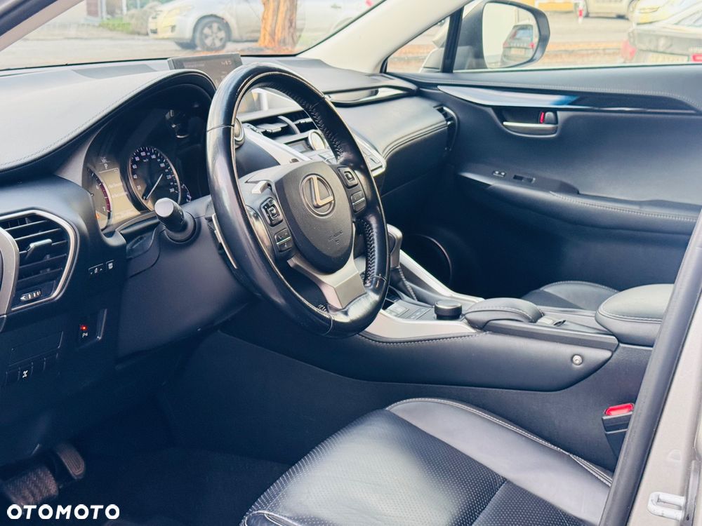 Lexus NX 200t Elite AWD - 25