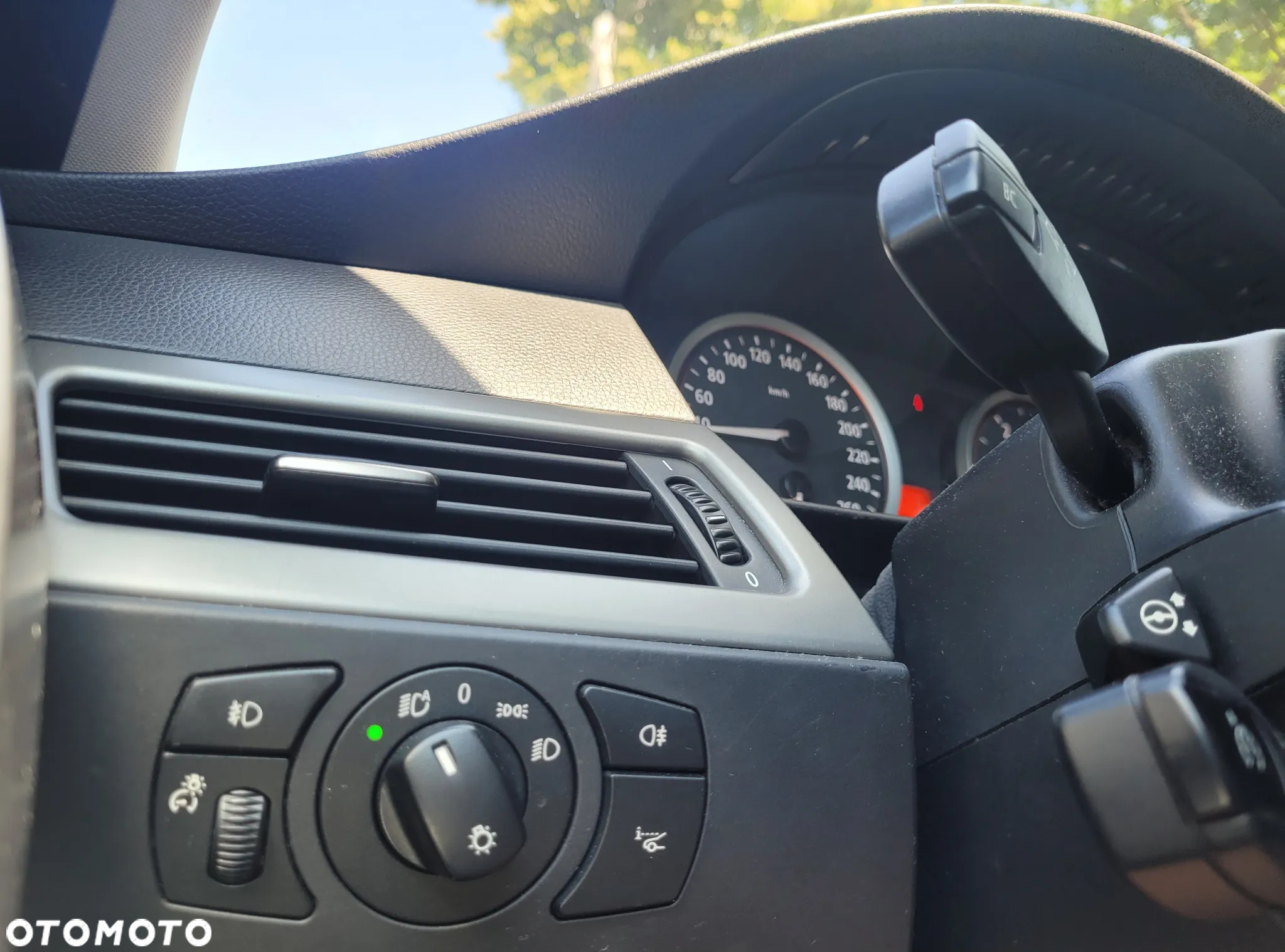 BMW Seria 5 - 25