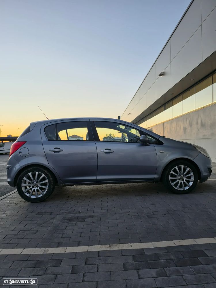 Opel Corsa 1.2 inTouch - 8