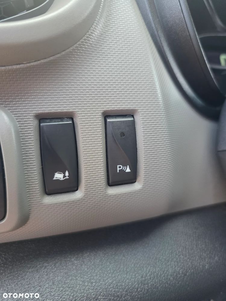 Renault Trafic vivaro 2018 r L2H2 przebieg 107400 km dlugi wysoki klima tempomat nawigacja - 24