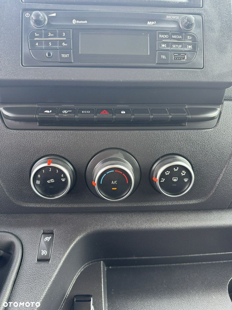 Renault Master - 17