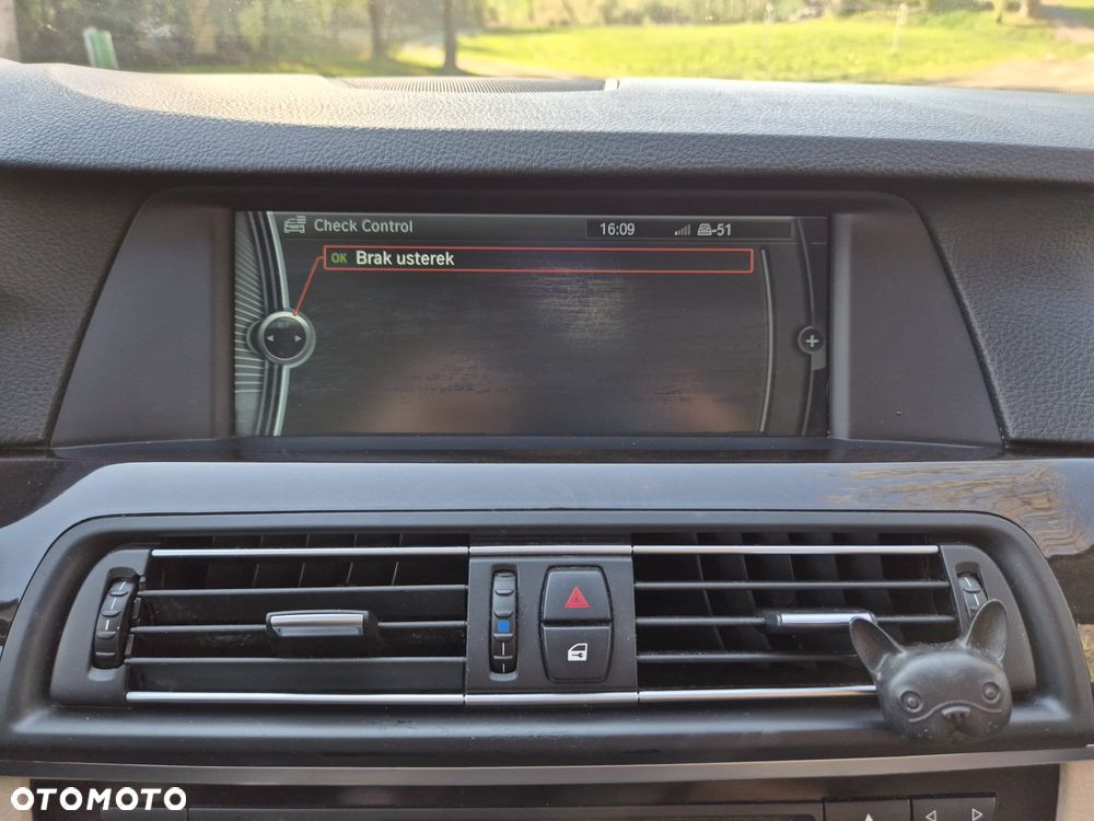BMW Seria 5 - 11