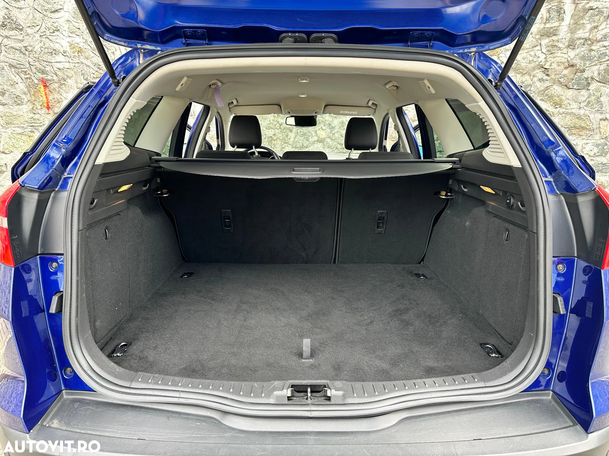 Ford Focus 1.5 EcoBlue Start-Stopp-System TITANIUM - 25