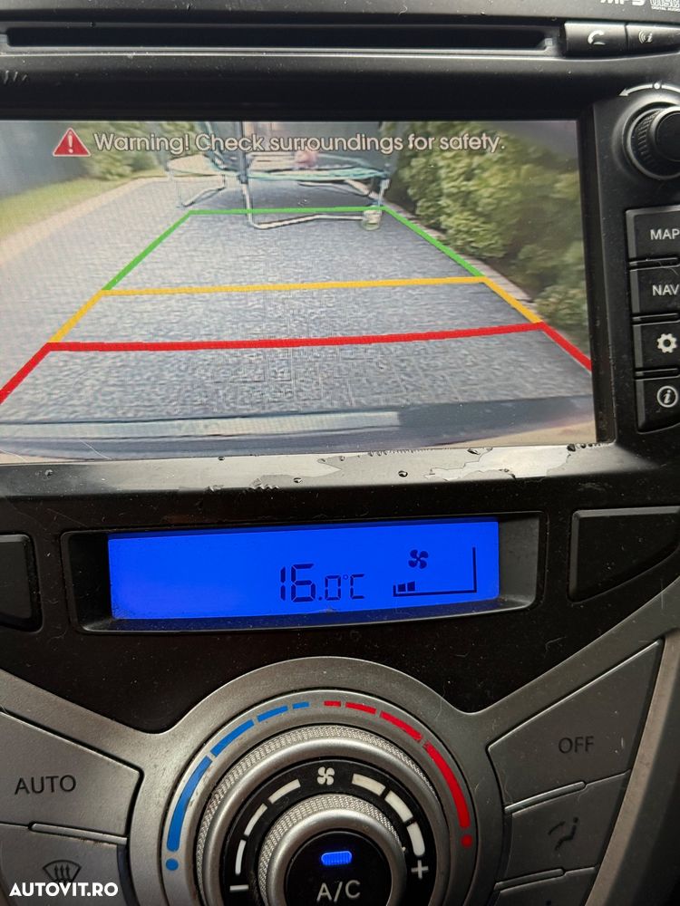Hyundai ix20 - 10