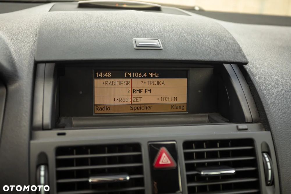 Mercedes-Benz Klasa C 200 CDI DPF Automatik Elegance - 31