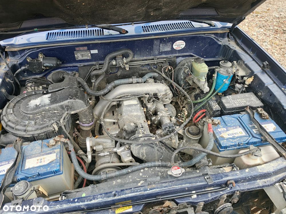 Toyota Land Cruiser - 12