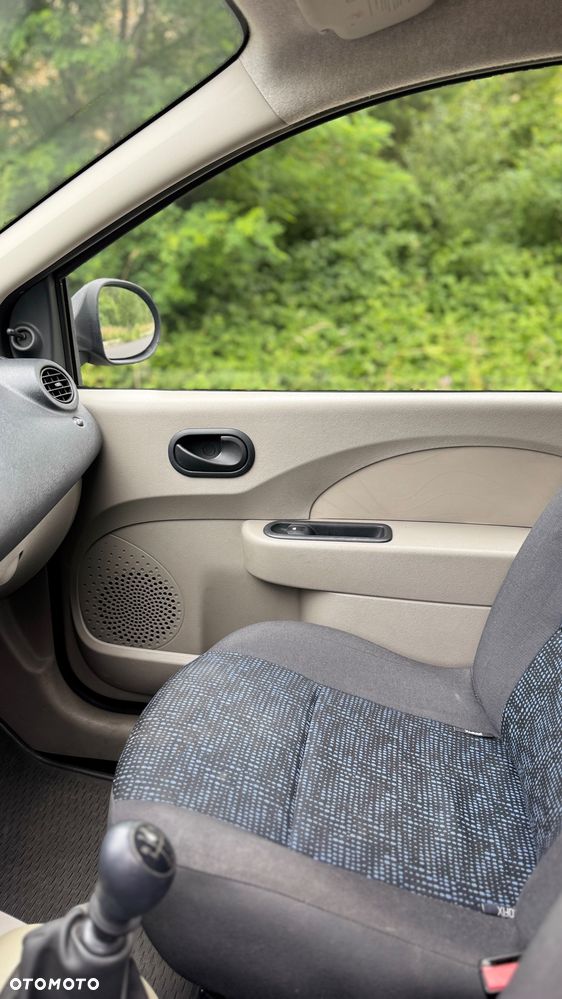 Renault Twingo 1.2 Authentique - 9