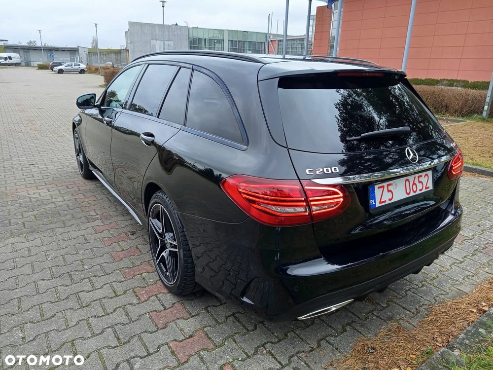 Mercedes-Benz Klasa C 200 4Matic 9G-TRONIC Night Edition - 13