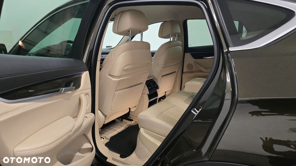 BMW X6 xDrive40d M Sport - 6