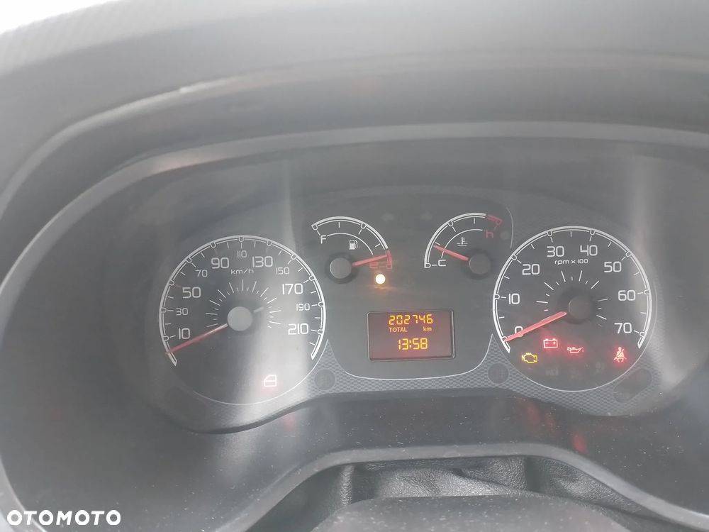 Fiat DOBLO - 7