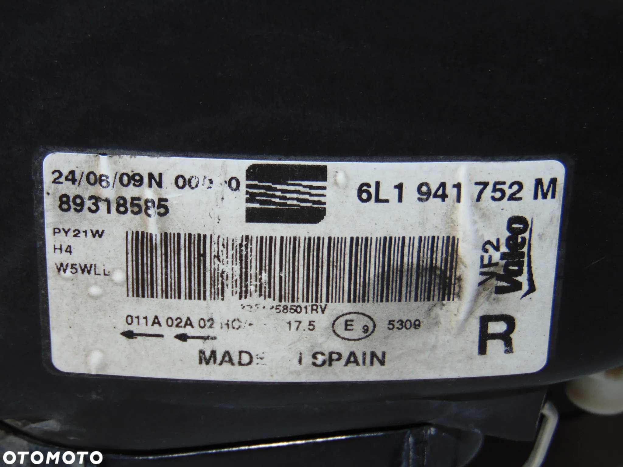 ORYGINAŁ lampa przednia przód prawa 6L1941752M Seat Ibiza 6L 3 III Cordoba 2 II 02-06r - 11