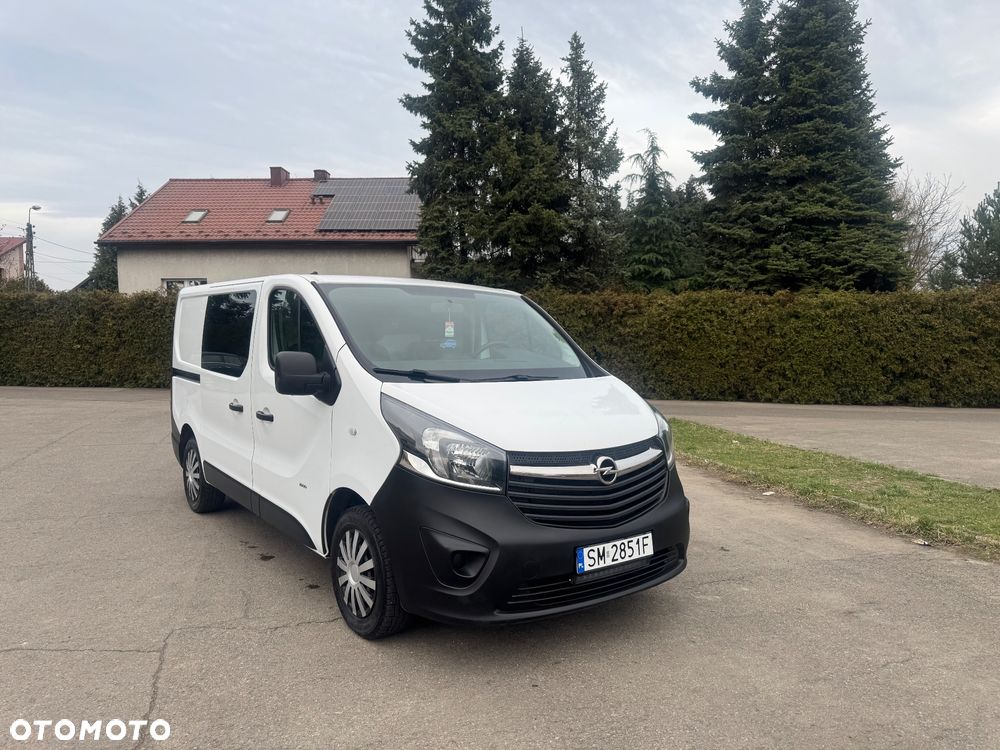 Opel Vivaro - 1