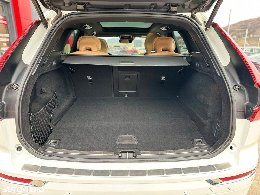 Volvo XC 60 Recharge T8 Twin Engine eAWD Inscription - 20