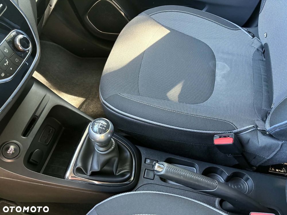 Renault Captur - 16